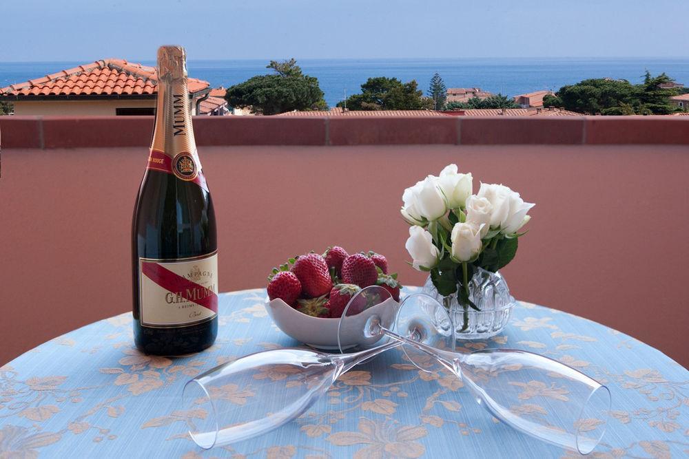 Swiss International Hotel Elba - Il Magnifico Marciana Marina  Kültér fotó